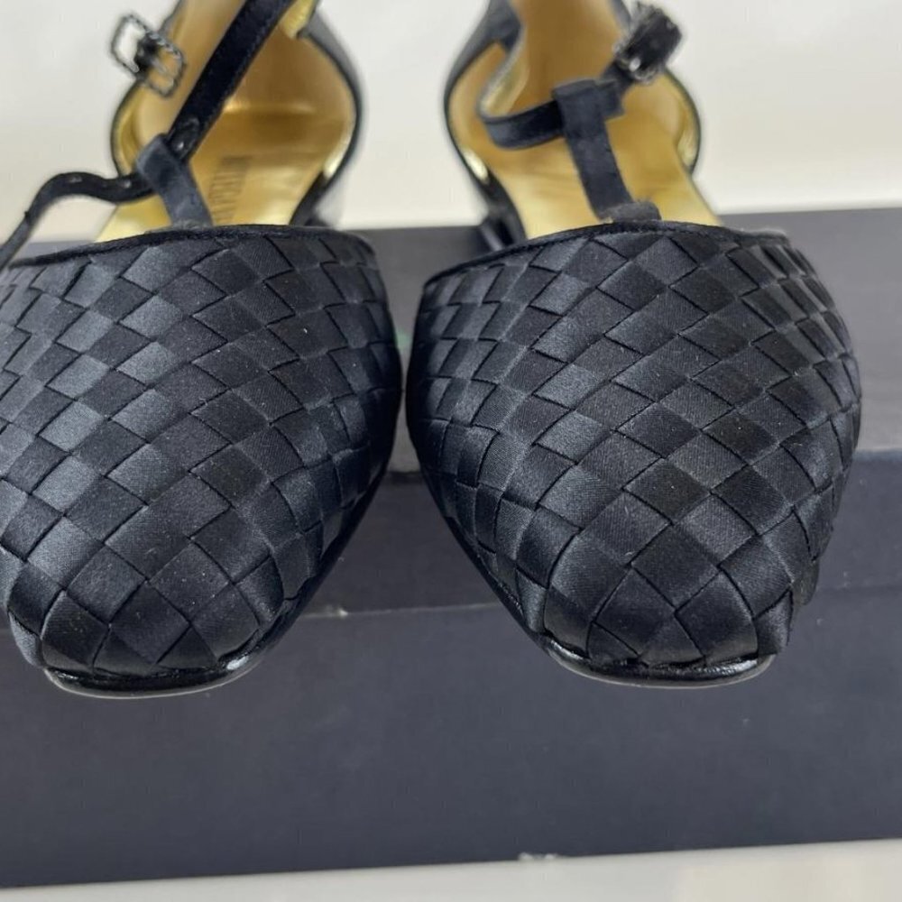 BOTTEGA VENETA INTRECCIATO T-STRAP FLATS - Picture 2 of 13